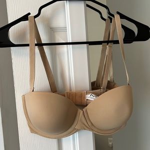 Nude Strapless/Strap Bra